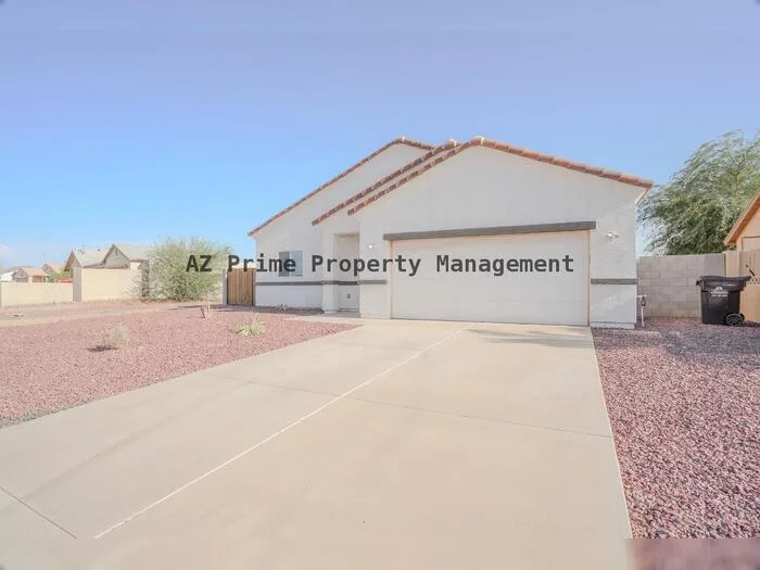 8477 W Concordia Dr photo 3