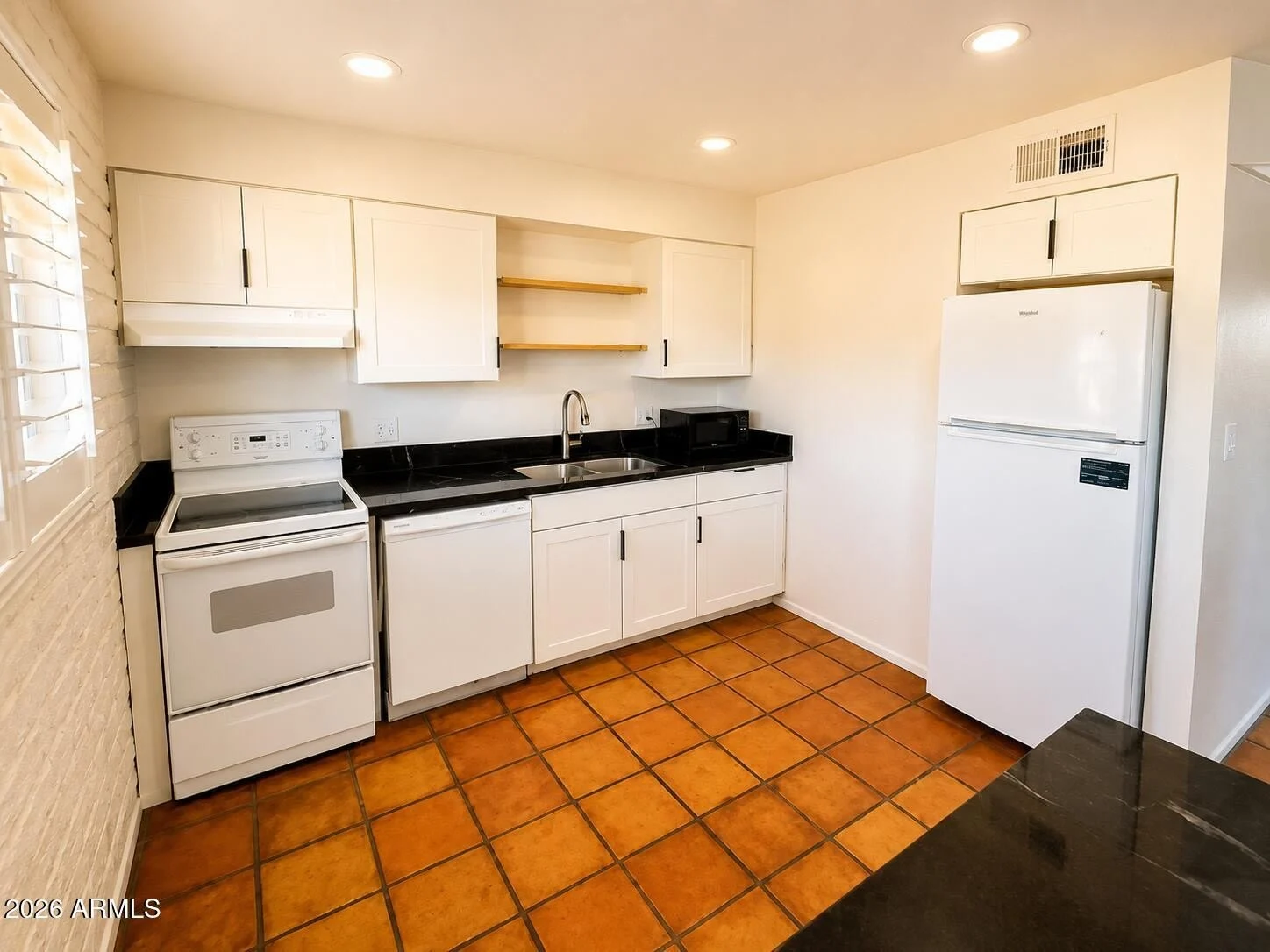 6735 N 16th Pl Phoenix, AZ 85016 photo 4