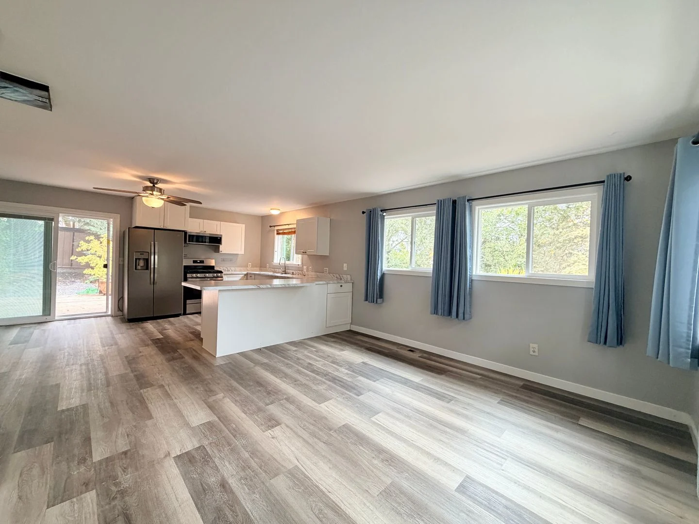 Serene 1-Bedroom Home with Privacy & Nature Views photo 4