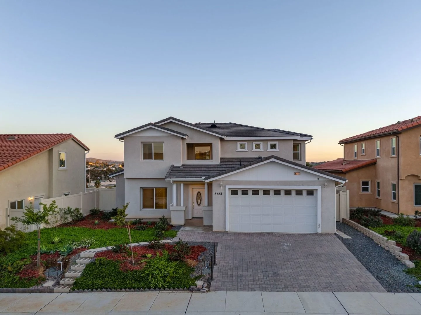 4 Bedroom house with view