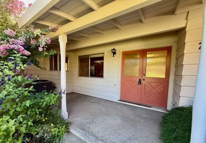 75 Stuart Ct photo 5