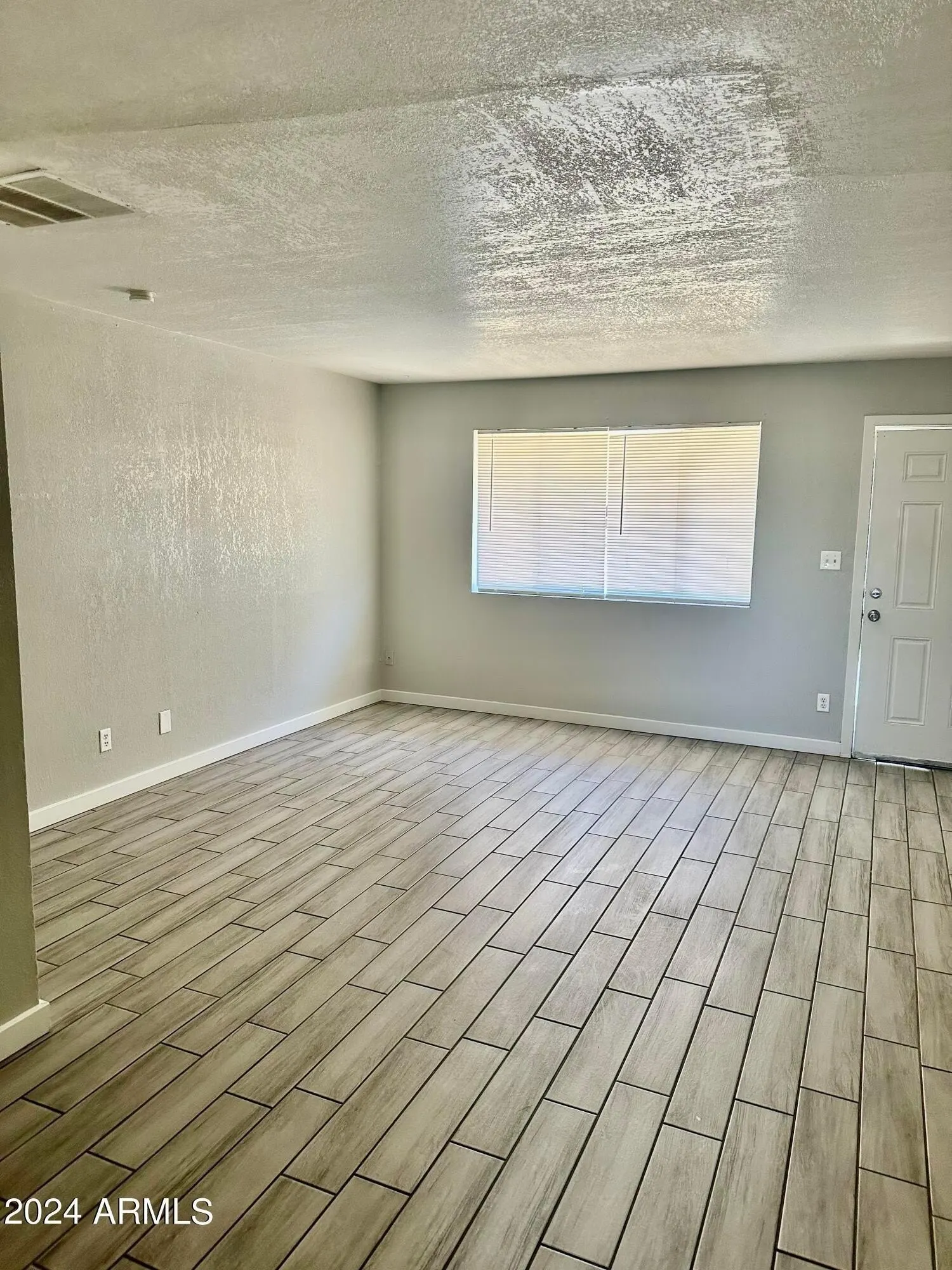 5241 N 17th Ave Phoenix, AZ 85015 photo 5