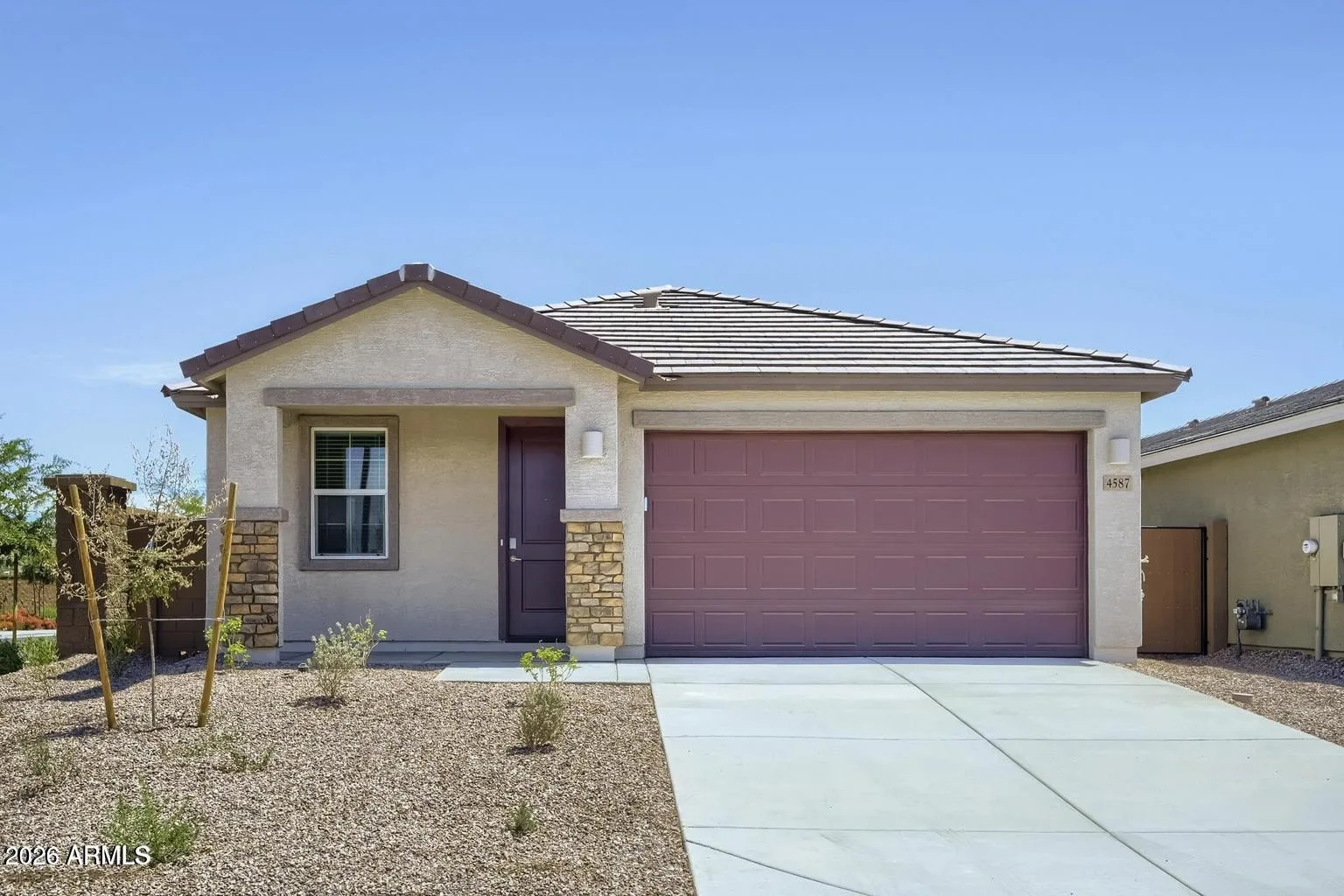 4587 E Kenneth Ln photo 2
