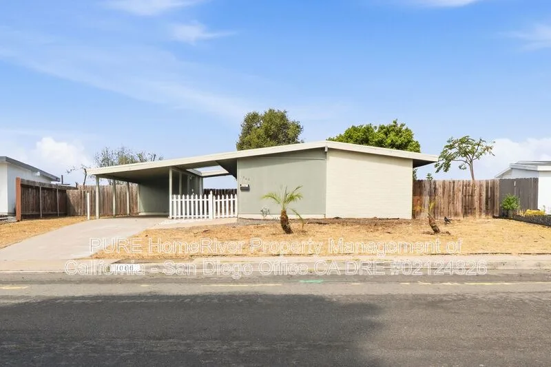 1066 Cuyamaca Ave Chula Vista, CA 91911 photo 2