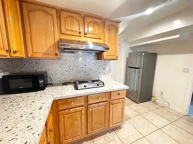 166 Nueva Ave photo 5