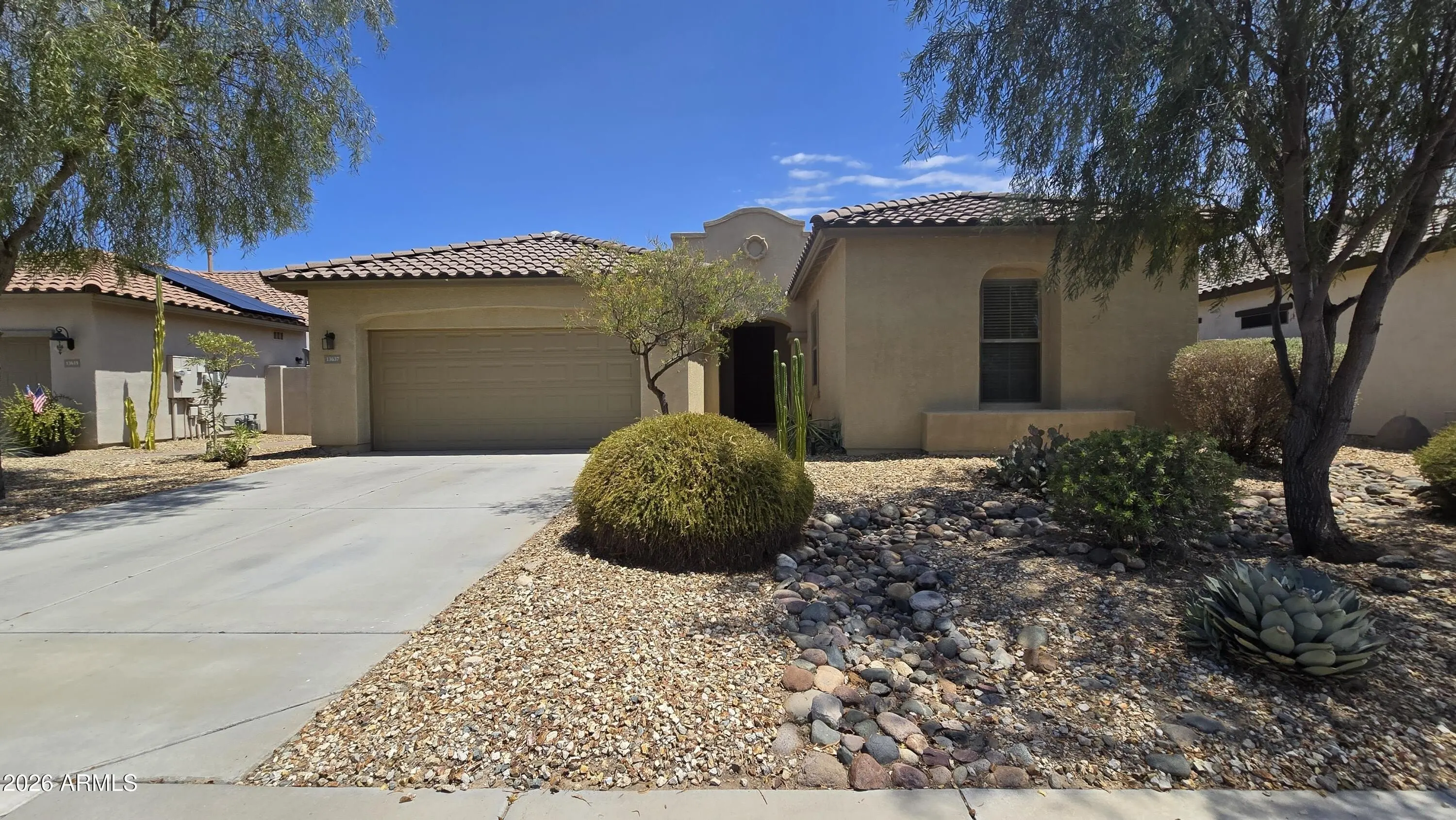 13637 S 175th Dr photo 2