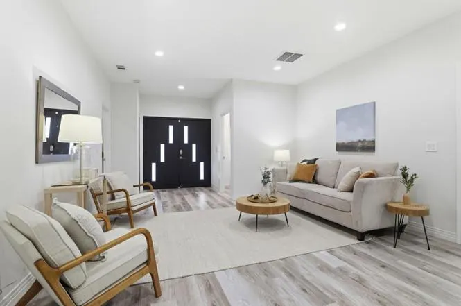 2180 Sufonet Dr photo 2