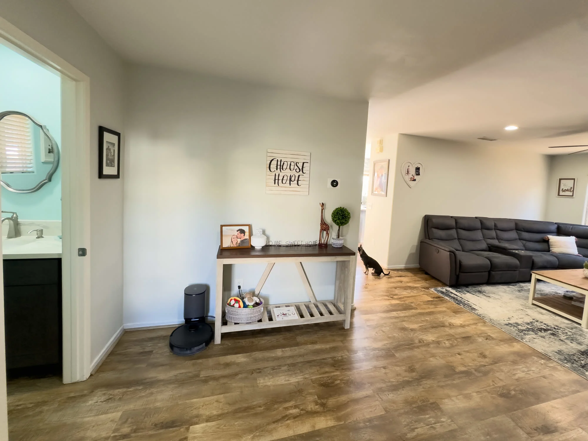 8932 Gateway View Ct photo 5