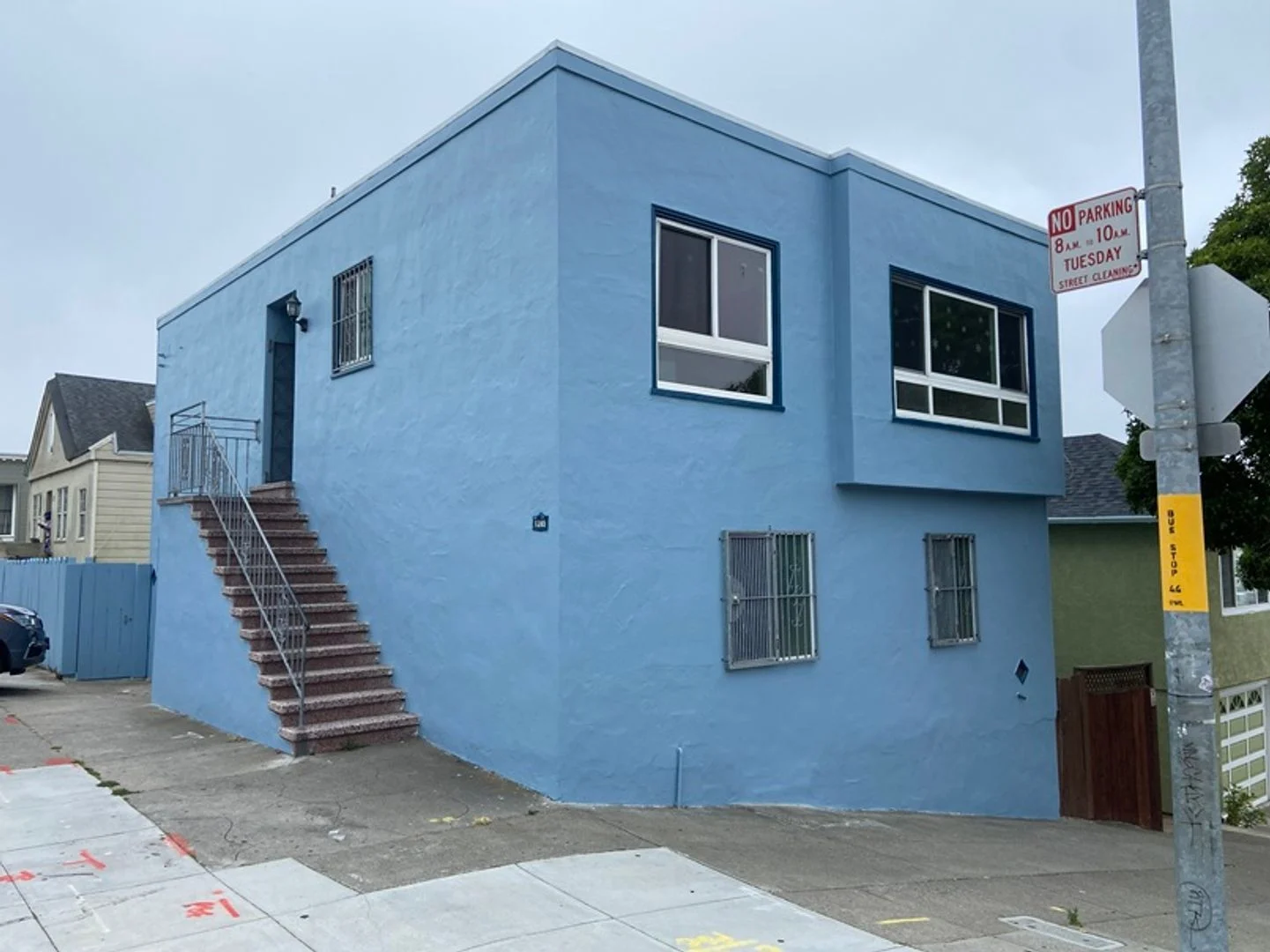 2BR/1BA Single Family House on Oakdale Ave · San Francisco