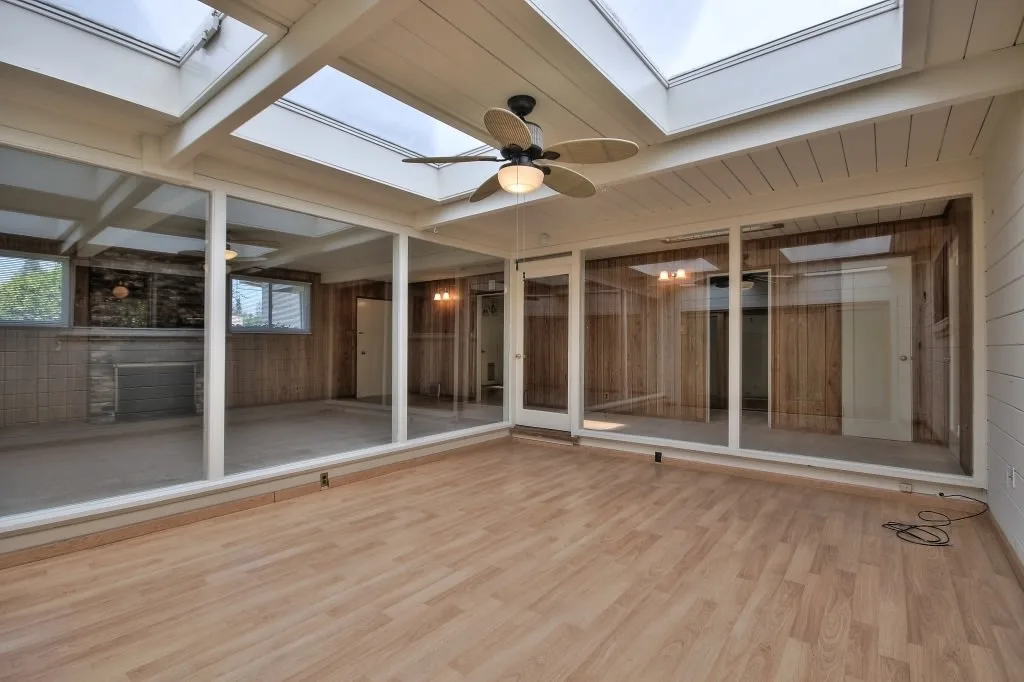 3 bedroom home in Downtown Mountain View - Walk to Castro St., fast commute! photo 4