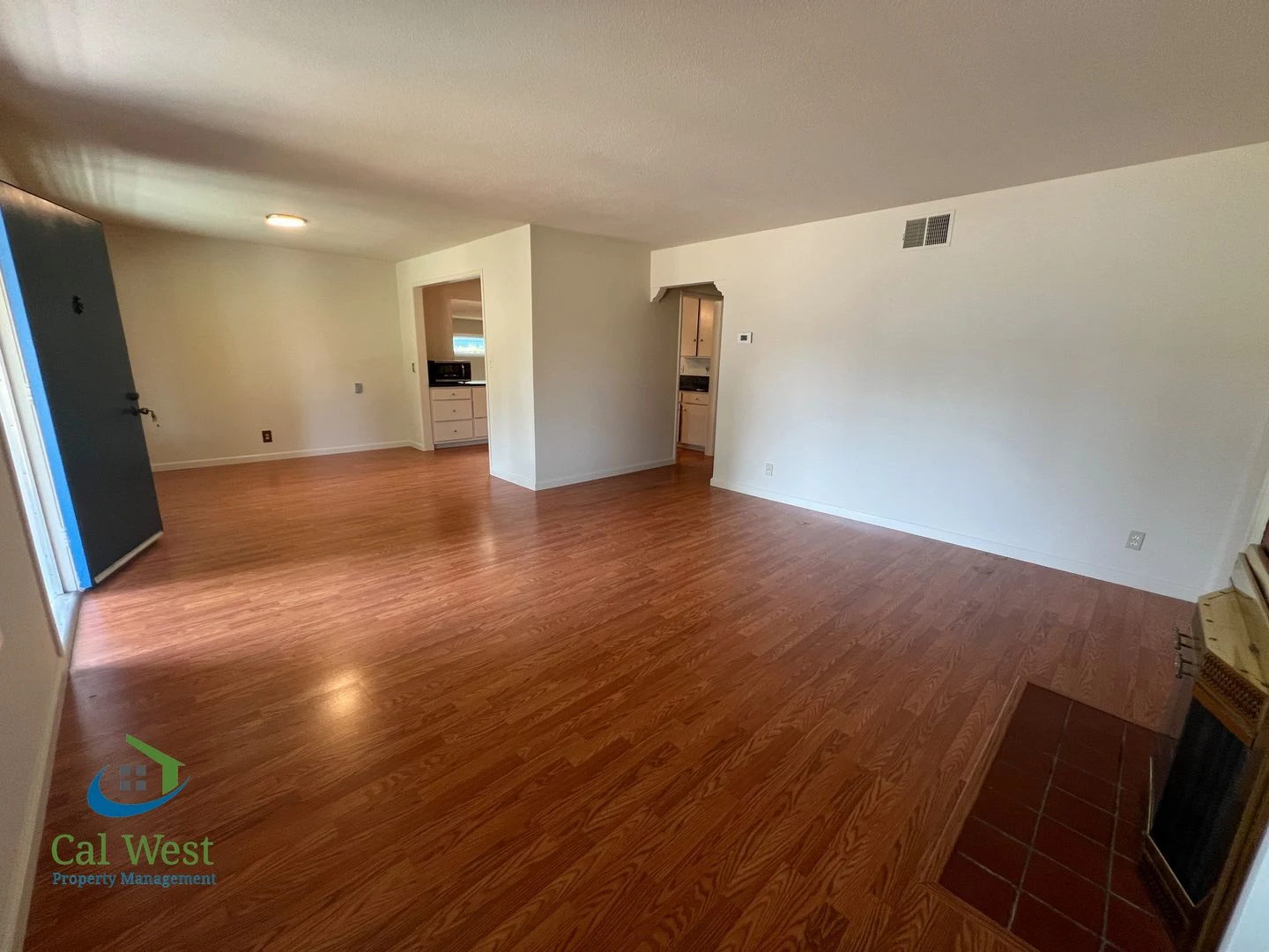 $5,295 - Beautiful 3 Bed 2 Bath Single Family Home In Great Sunnyvale Location! photo 3
