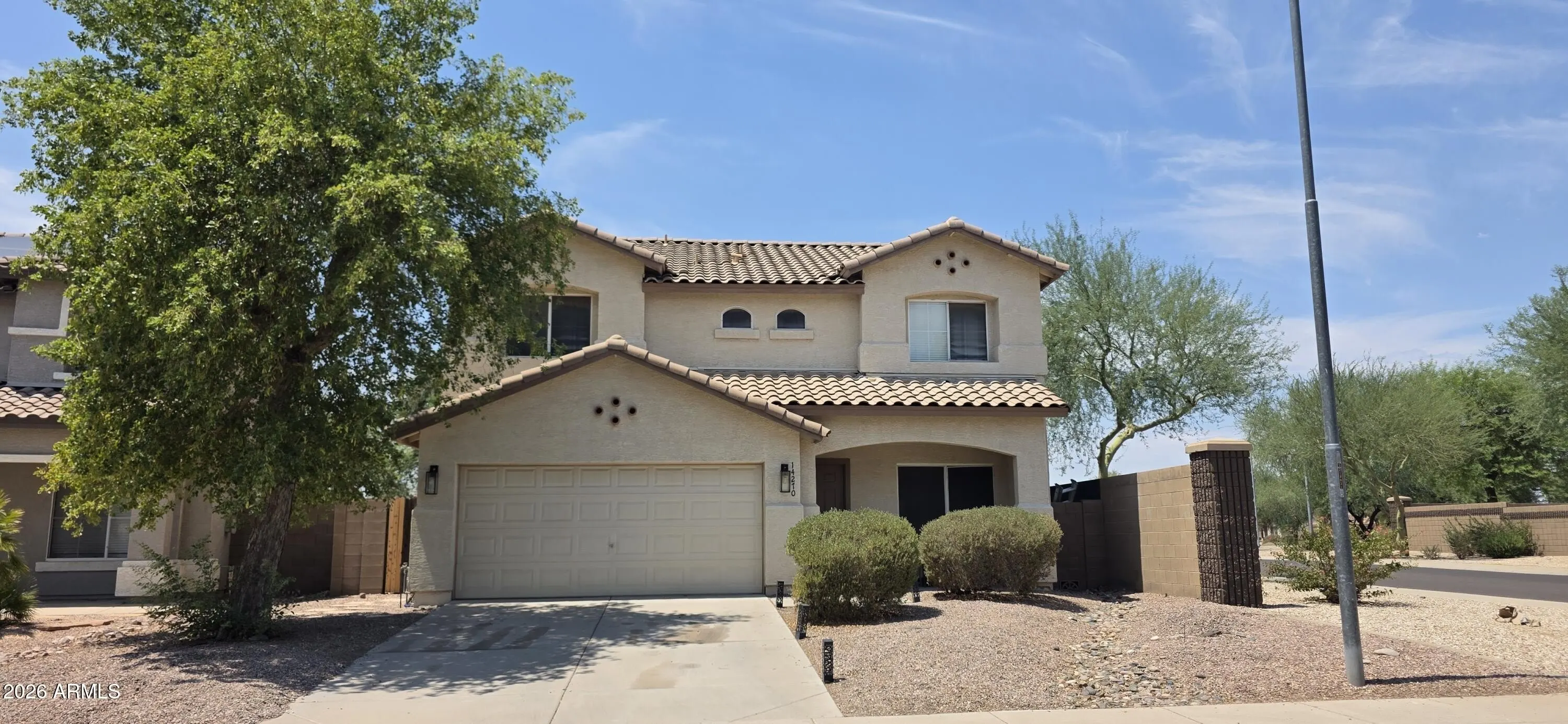 14270 N 154th Ln photo 2