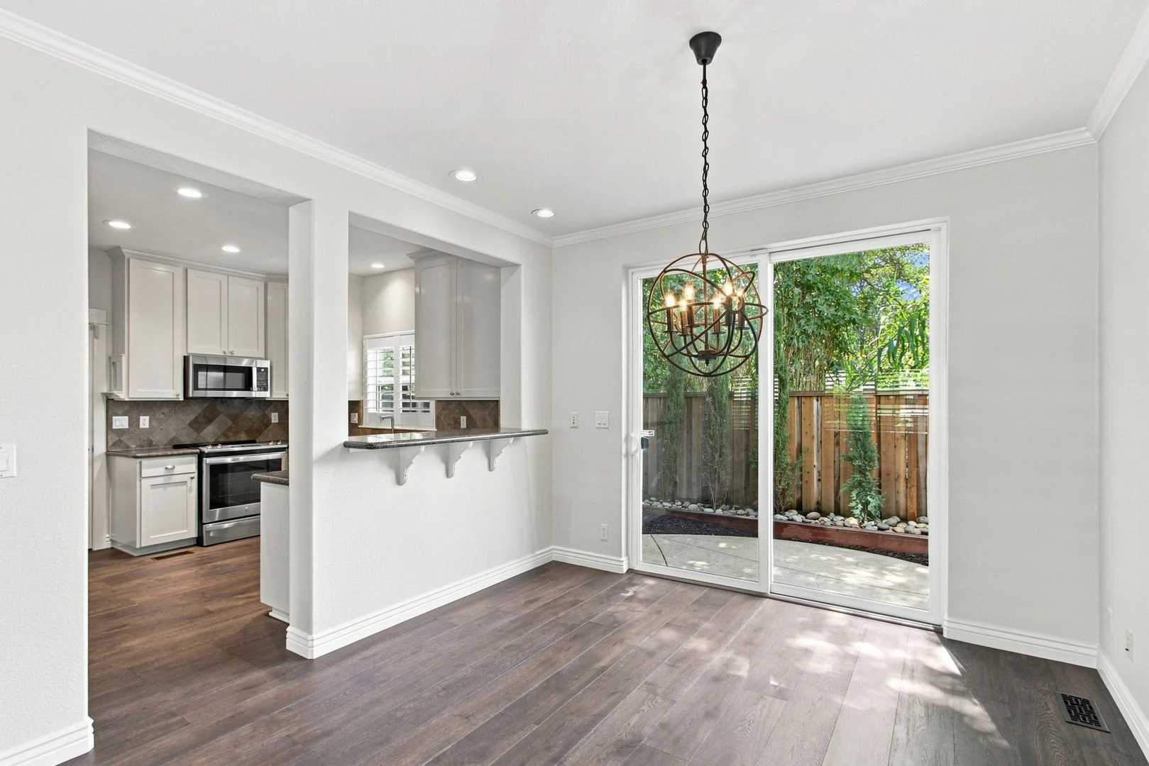 Downtown Los Gatos 3-Bedroom 2.5 Bathroom Home photo 4