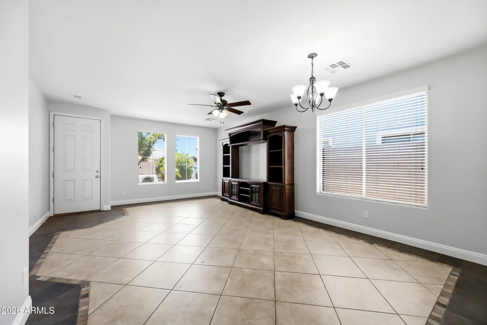 34634 N Appaloosa Way photo 5
