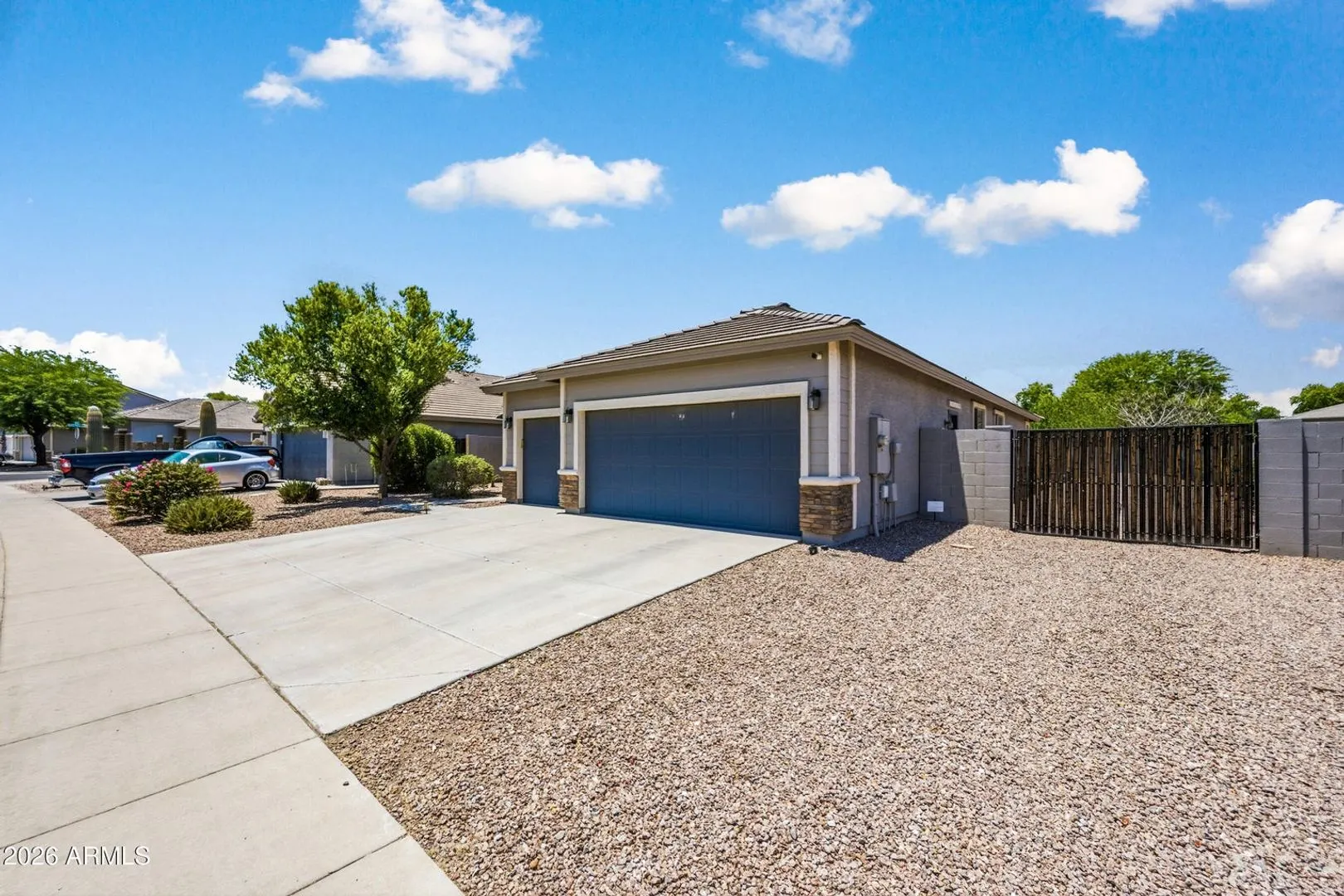34634 N Appaloosa Way photo 4