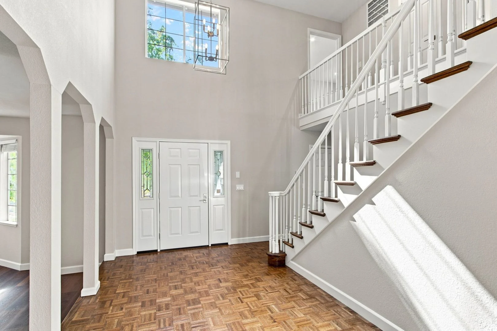 Newly Renovated 4-bedroom 2.5-bathroom Mountain View Home photo 5
