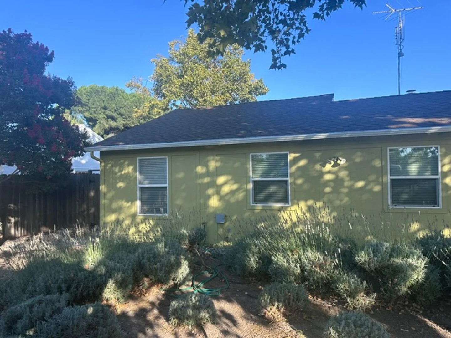 Beautiful Updated Home In Concord photo 5