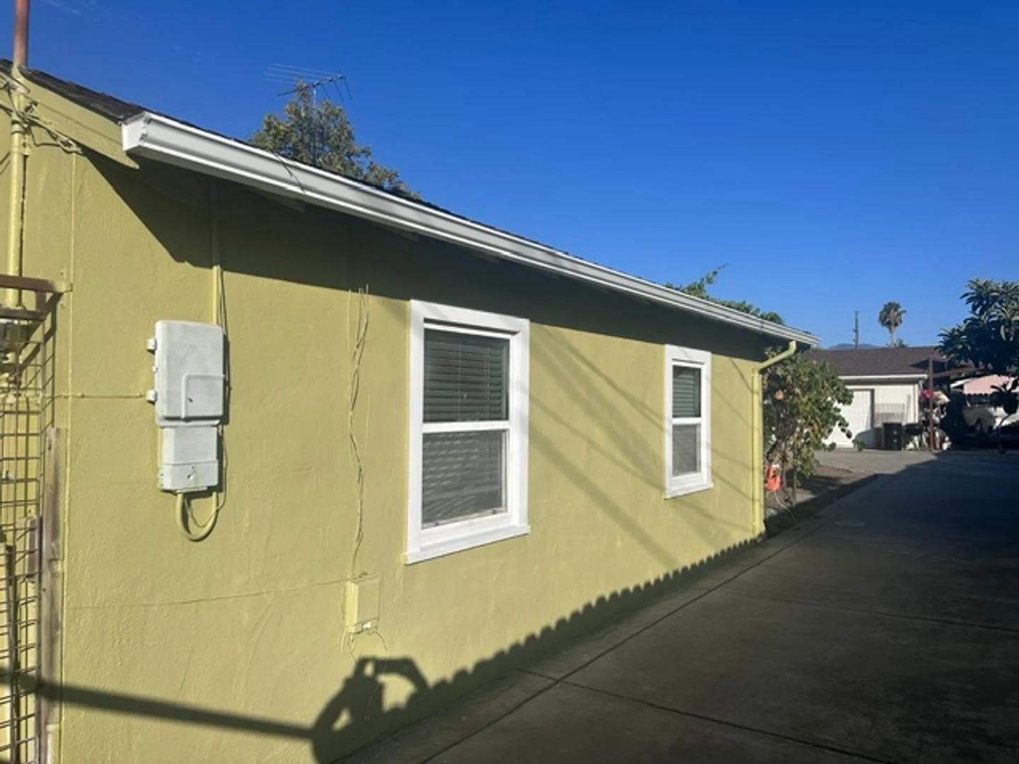 Beautiful Updated Home In Concord photo 3