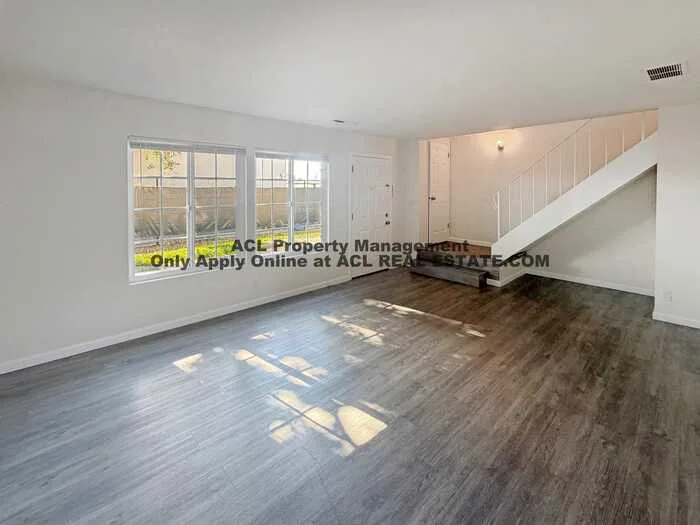 2769 Arf Ave photo 4