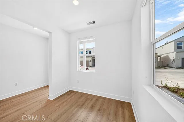 1041 Citron Drive photo 4