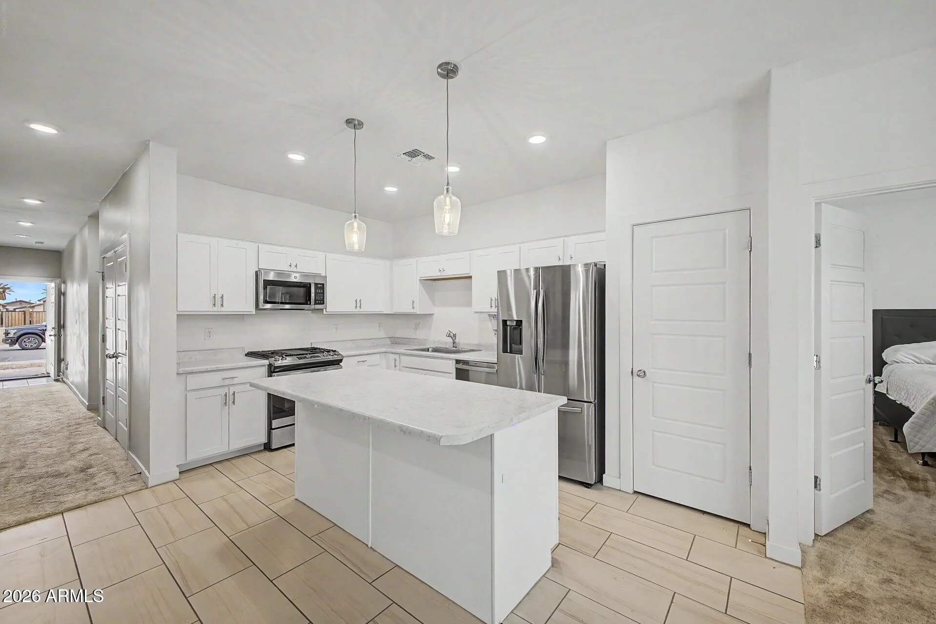 35211 W SANTA BARBARA Avenue photo 5