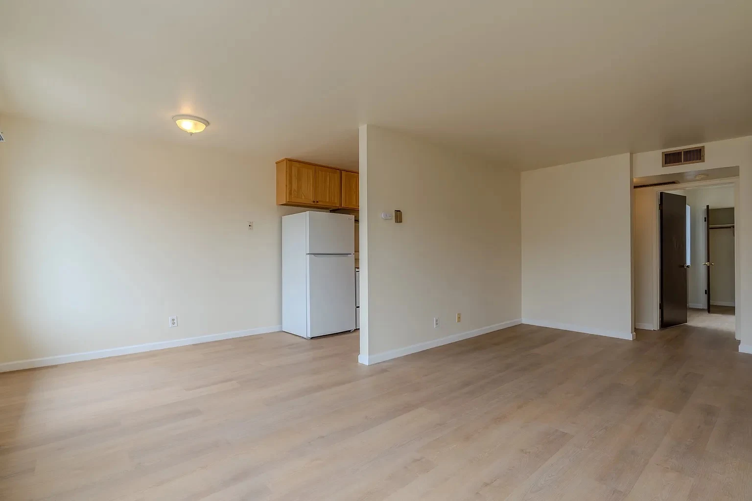 Apartments on Lisbon St · Daly City photo 4