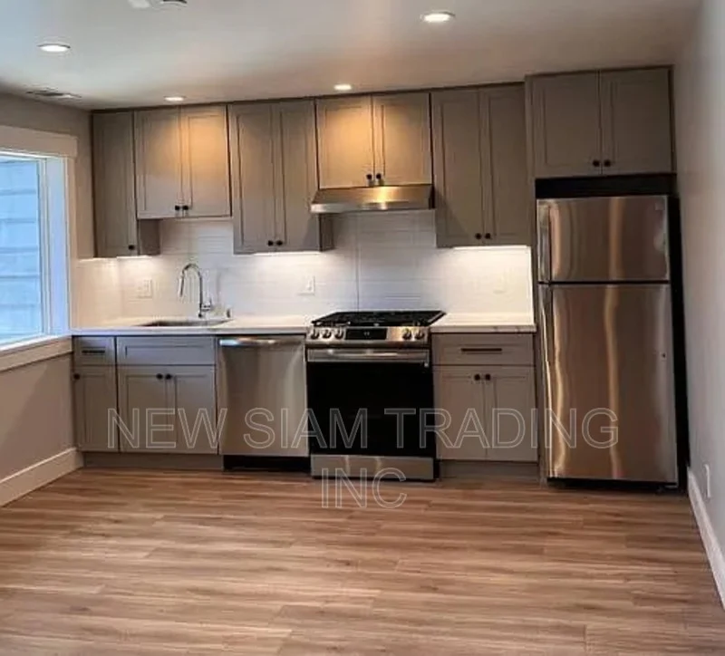 2BR/1BA Apartment on Treat Ave · San Francisco photo 2