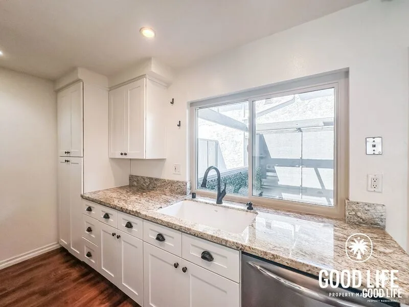 1280 River Vista Row photo 3
