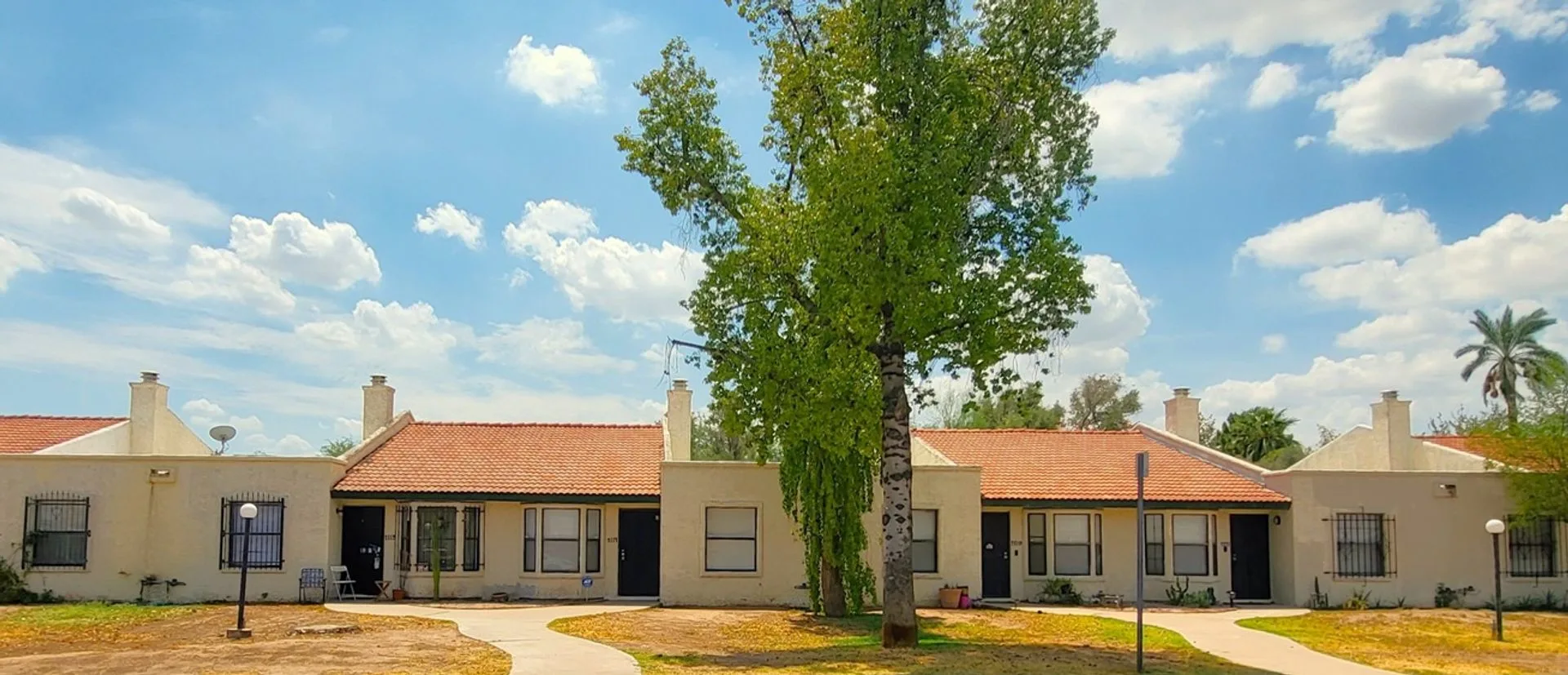 **affordable 2 Bedroom Condo In West Phoenix – Ready To Rent!** photo 2