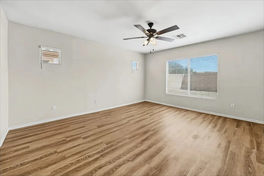 43892 W Cowpath Rd photo 4