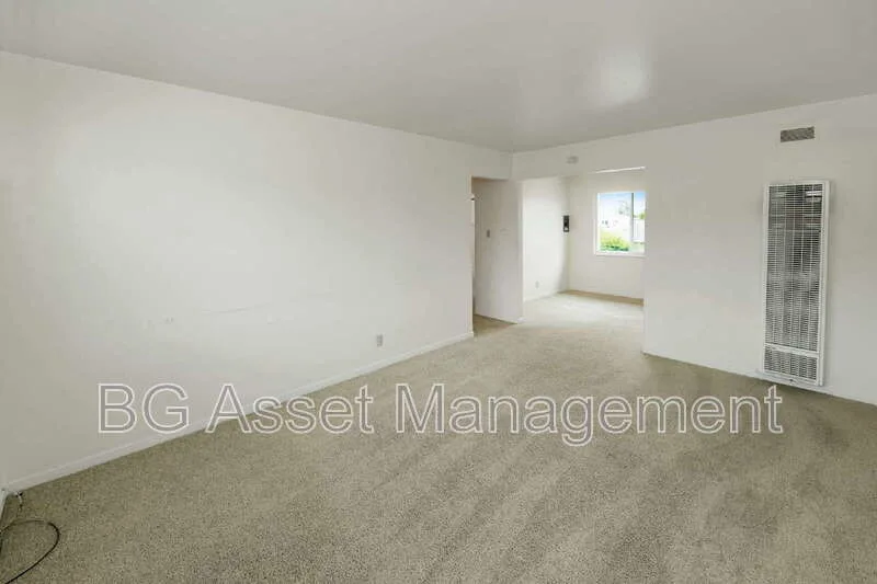 1403 Carlson Blvd Richmond, CA 94804 photo 2