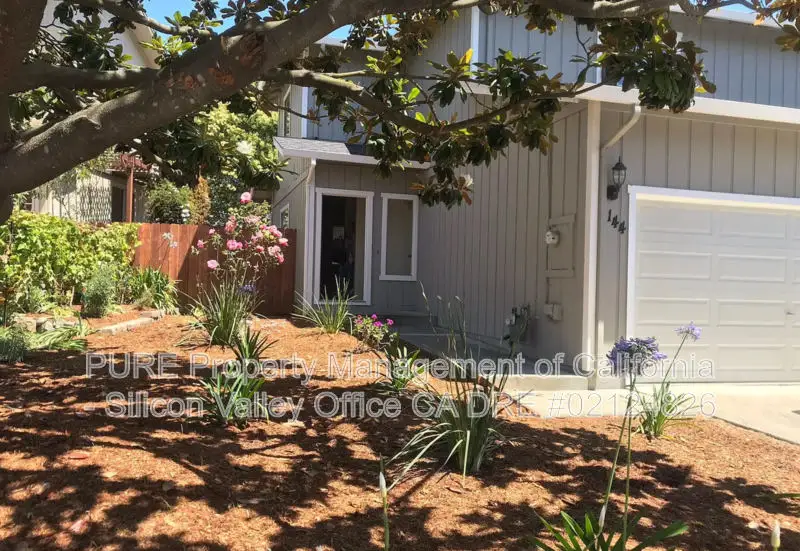144 Montebello Dr photo 3