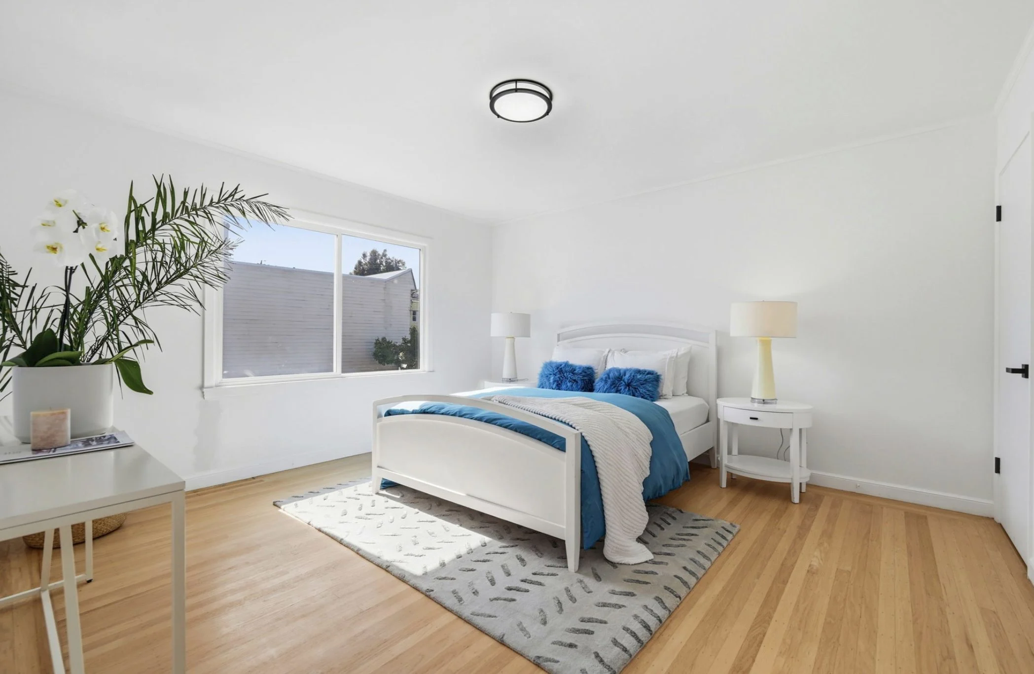 301 Gambier St photo 3