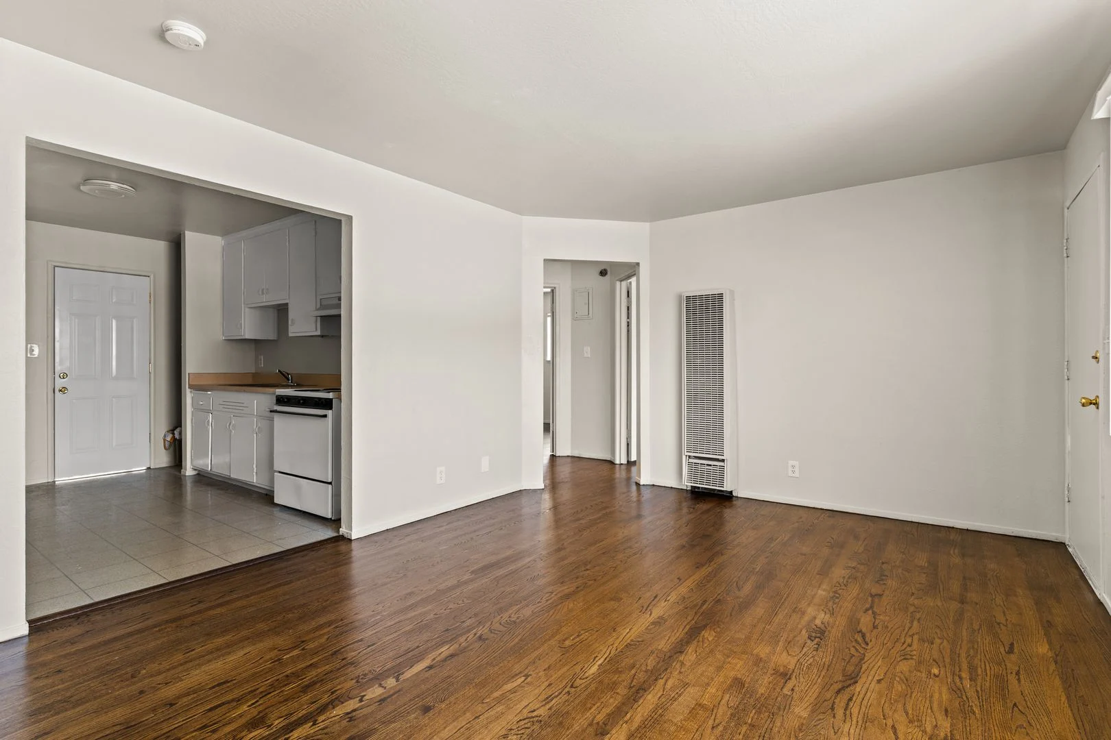 Charming 2-Bedroom San Leandro Home with Refinished Hardwoods & Covered Patio photo 4