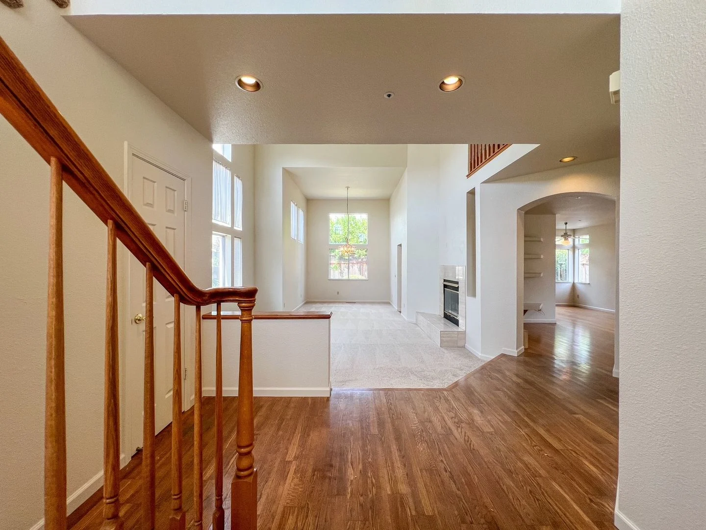 Spacious 4 Bedroom Home In Napa's Vineyard Estates photo 4
