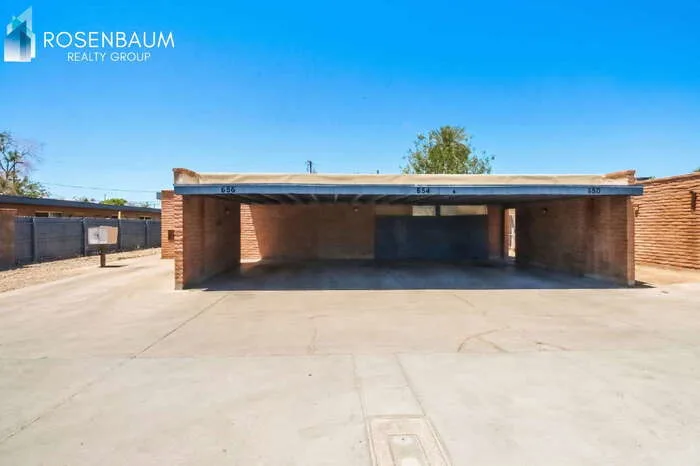 654 S Mesa Dr photo 5
