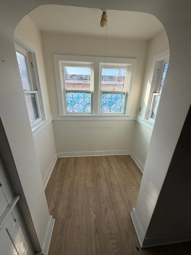 1 Bedroom West of the 5 Near the Beach-Available Now! photo 3
