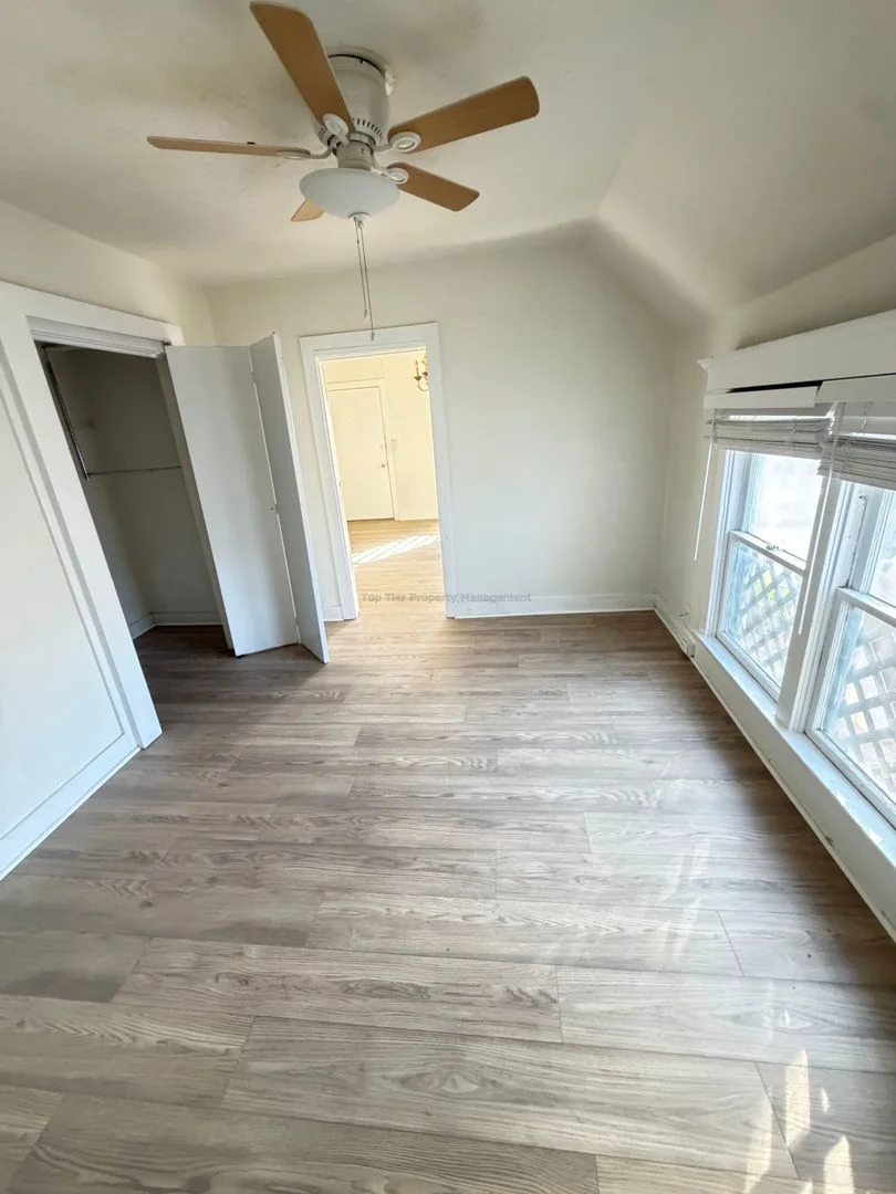 1 Bedroom West of the 5 Near the Beach-Available Now! photo 2