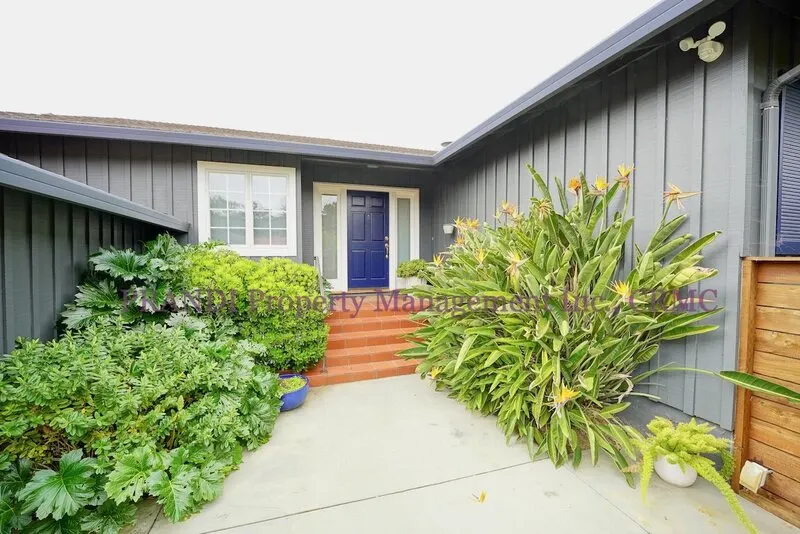 51 Locksly Ln photo 4