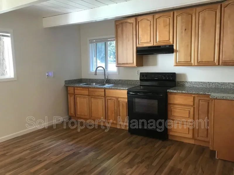 14255 Highway 9 photo 3