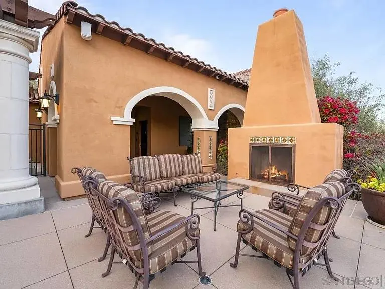 2822 Piantino Circle photo 4