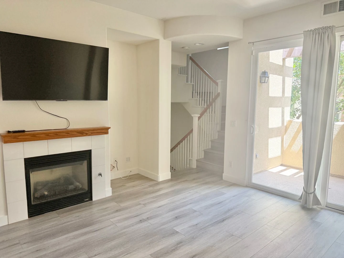 2715 Escala Cir San Diego, CA 92108 photo 4