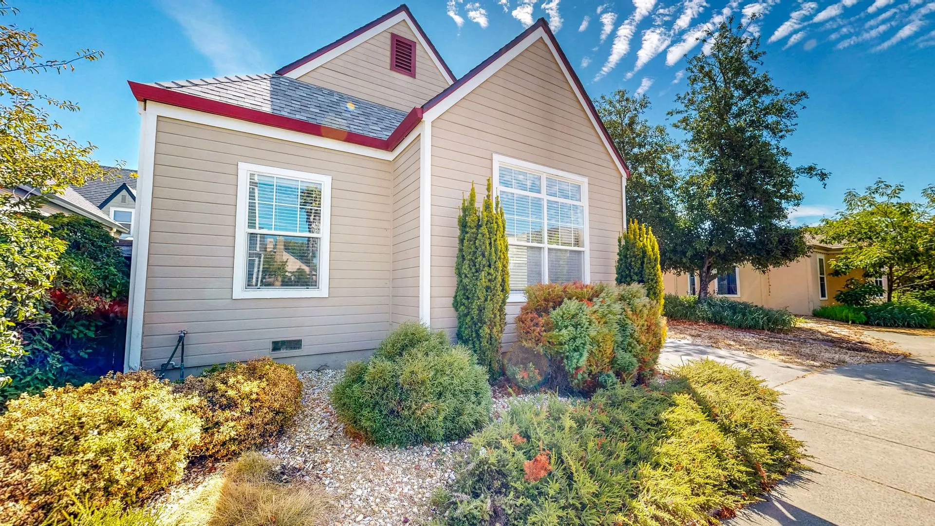 Beautiful Desirable Coffey Park Two Bedroom One Bath Single Floor Home photo 3