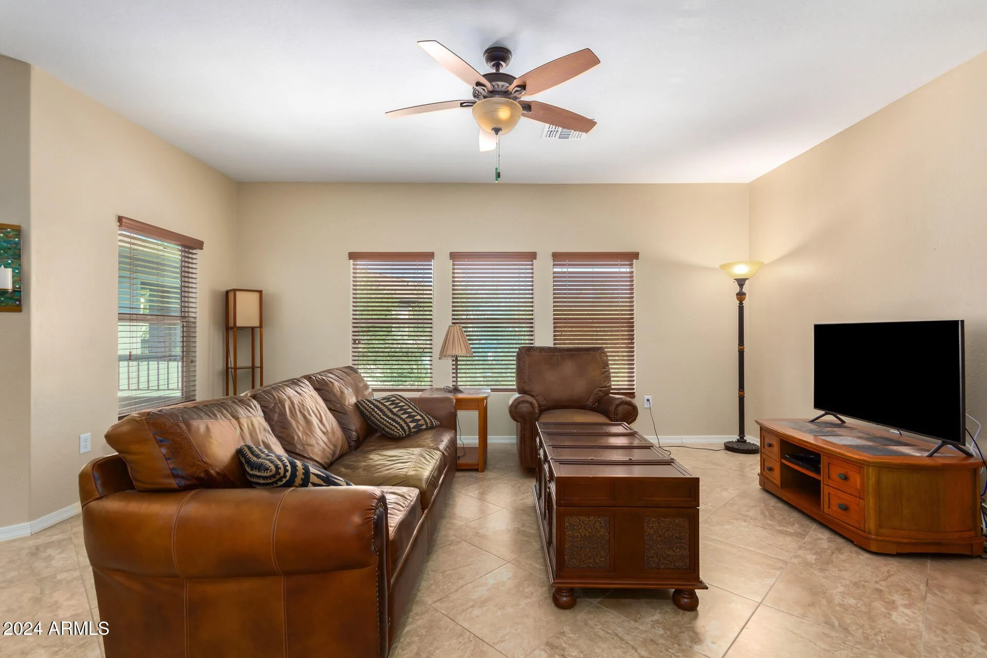 33575 N Dove Lakes Dr photo 5
