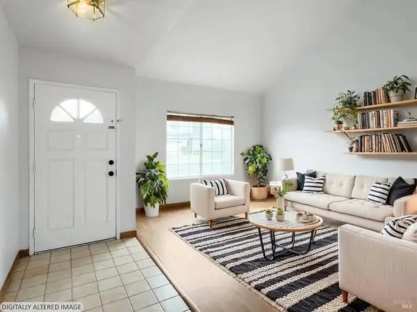 157 Haviture Way photo 2