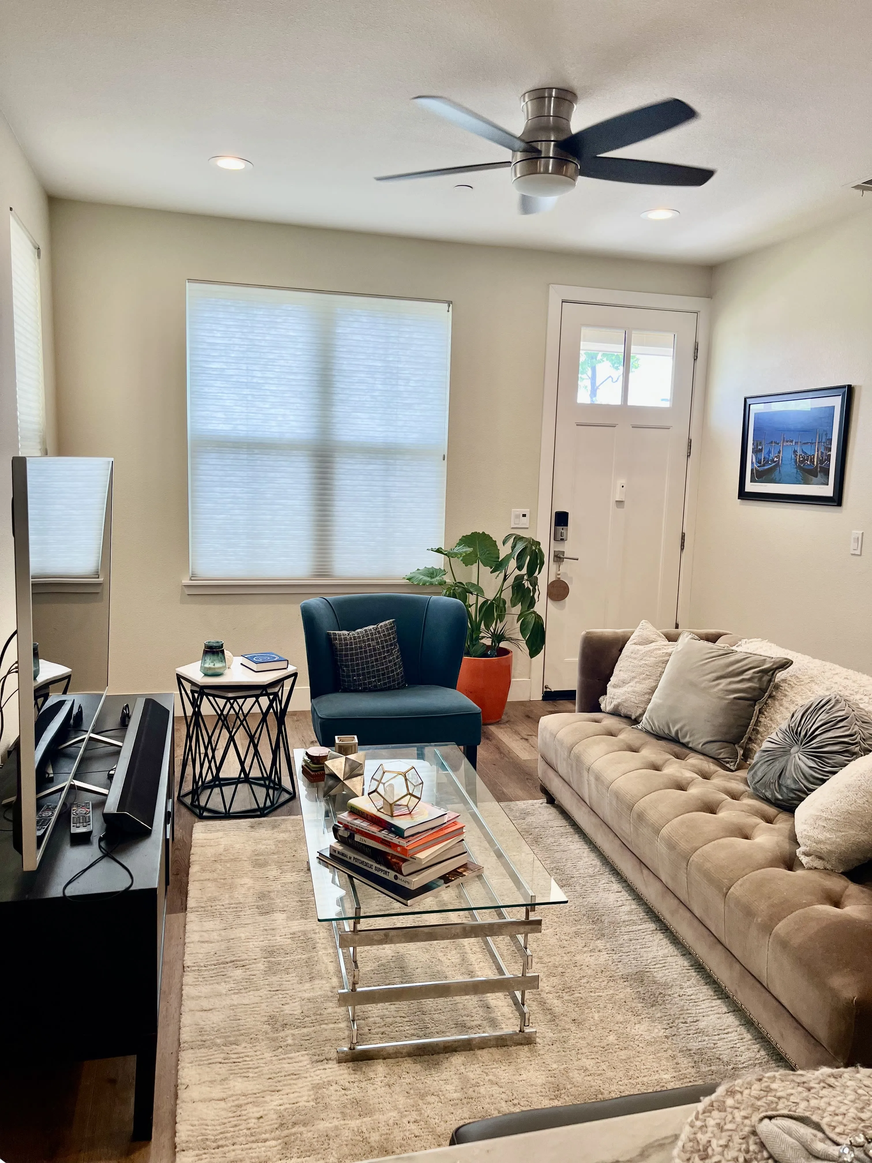 41 West Dunne Avenue photo 5