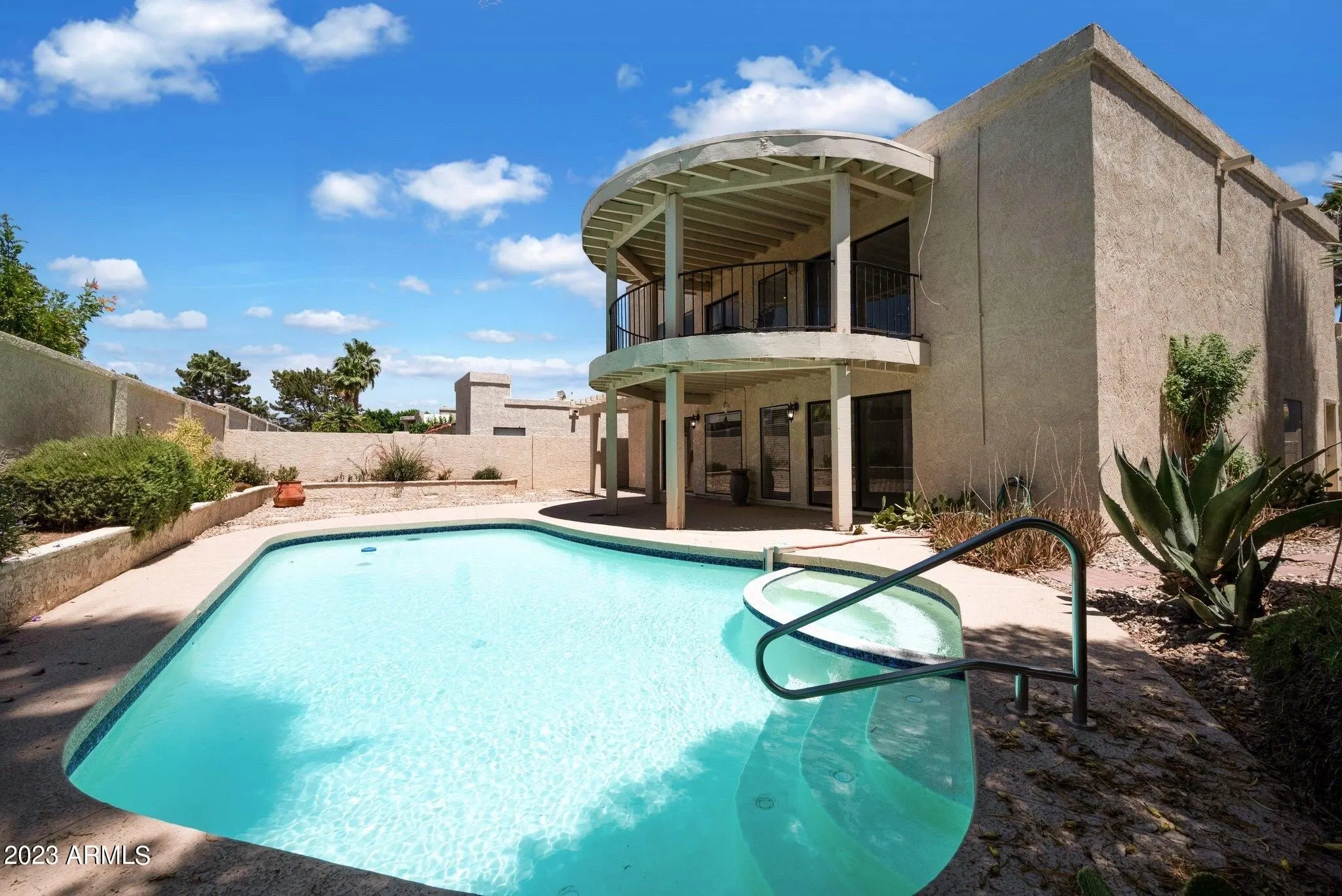 8434 E San Bernardo Dr Scottsdale, AZ 85258 photo 2