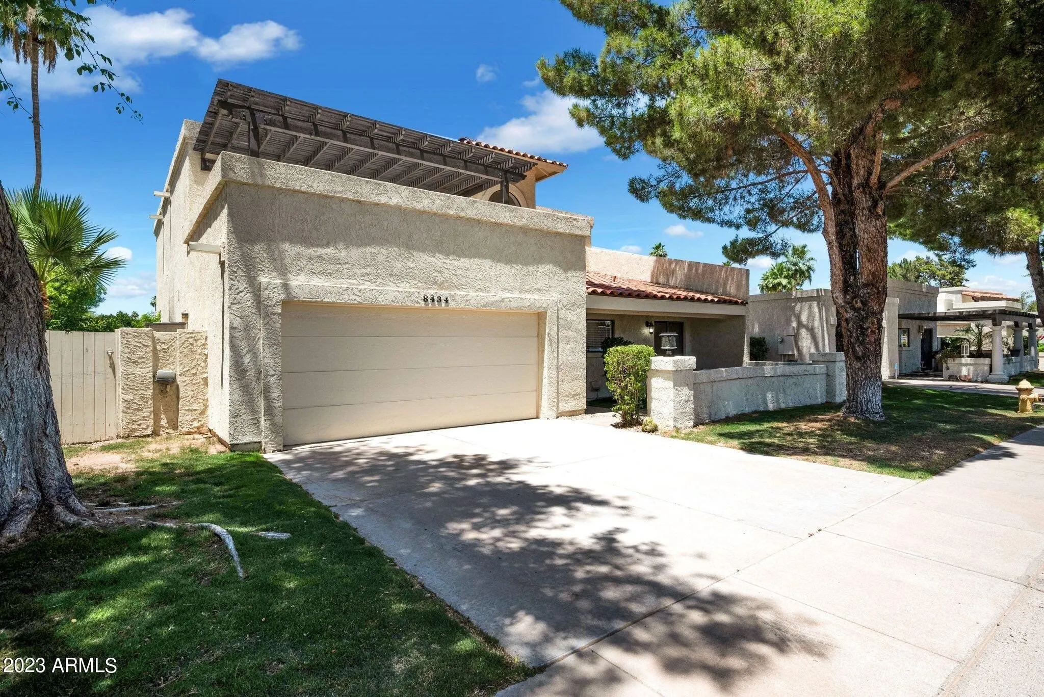 8434 E San Bernardo Dr Scottsdale, AZ 85258