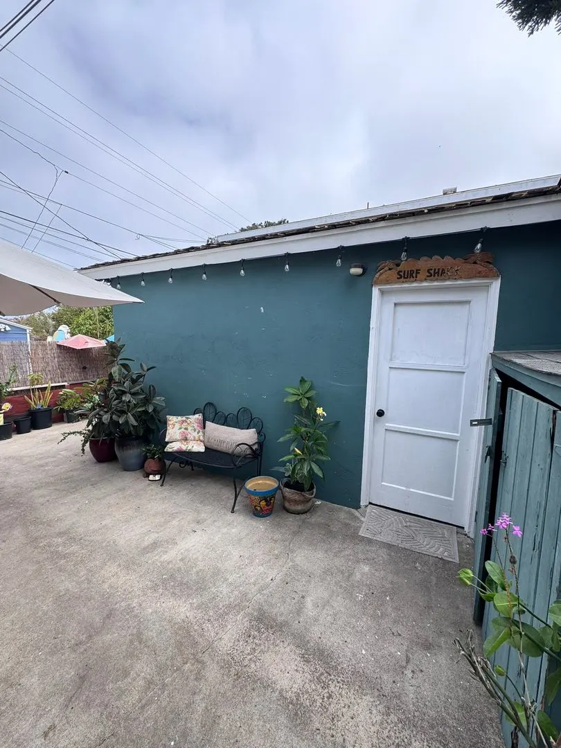 Charming & Cozy Home Near the Beach! photo 3