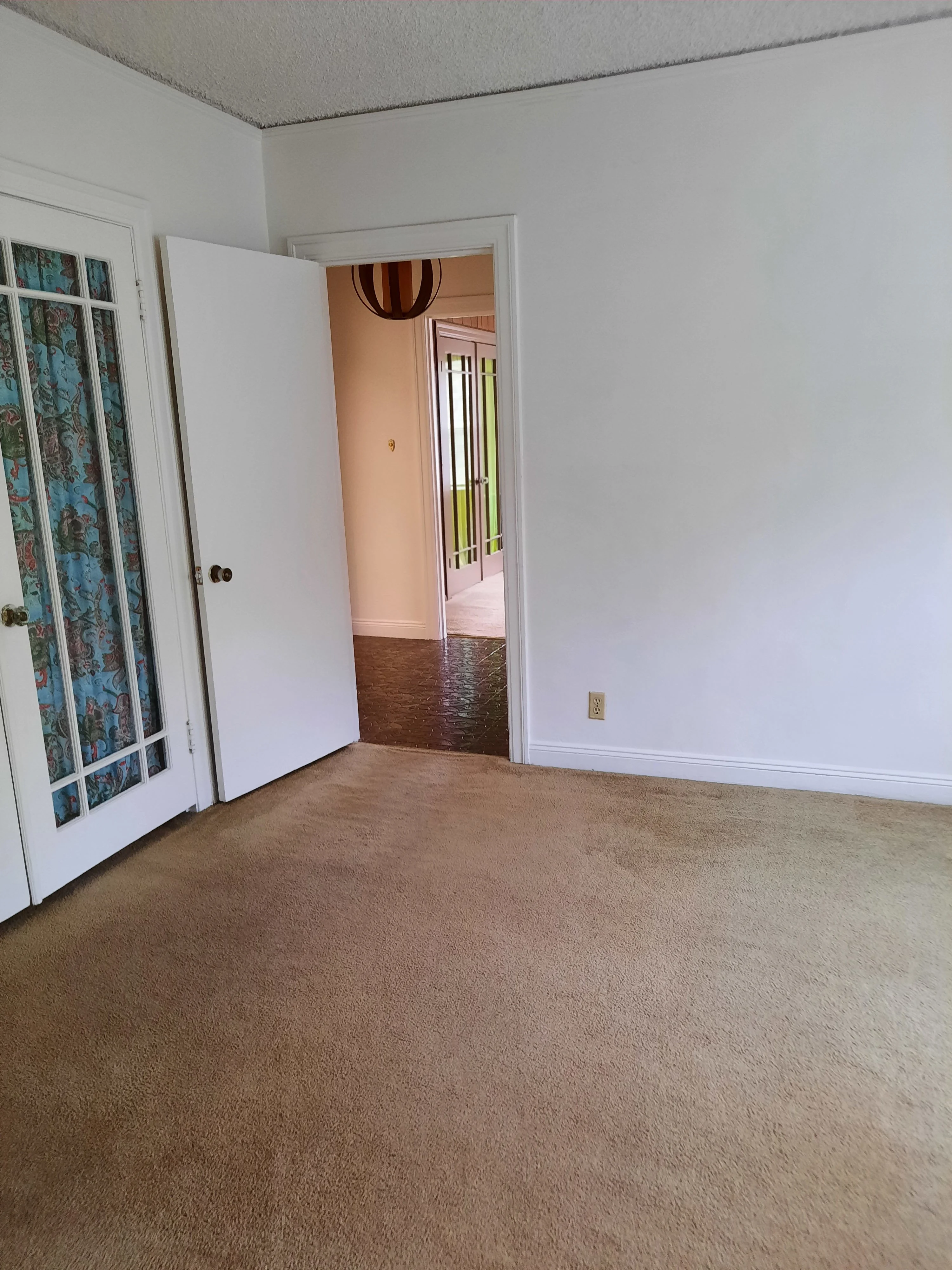 3507 Victor Ave photo 2